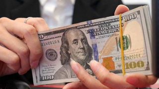 Giá USD hôm nay 24/3: USD chợ đen ‘nhảy vọt’, bỏ xa giá ngân hàng