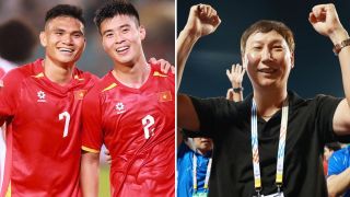 HLV Kim Sang Sik nhận 'mật thư', FIFA 'thưởng lớn' ĐT Việt Nam nếu đánh bại Malaysia