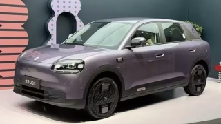 SUV điện giá rẻ 206 triệu đồng ‘trình làng’: Cùng cỡ Toyota Raize và Seltos, tiện nghi vượt chuẩn