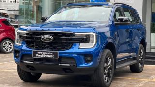 Giá xe Ford Everest lăn bánh đầu tháng 4/2026 cực rẻ, ‘đè đầu’ Hyundai Santa Fe và Toyota Fortuner