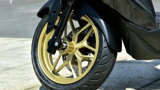 Chính thức ra mắt ‘vua xe ga’ 244cc mới 'chất' hơn cả Honda SH, giá 55 triệu đồng rẻ ngang Air Blade