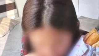 Qua khứ không ngờ của nữ TikToker quay clip nói chỉ ăn bánh mỳ lúc 'đói khát khổ cực' gây tranh cãi