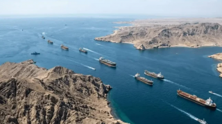 Iran thách thức Trump 20 giờ: Không nhượng bộ, Mỹ sẽ quay ‘trở lại thời kỳ đồ đá’