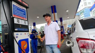 Giá xăng dầu hôm nay 9/4: Giá dầu Diesel vẫn 'căng đét', đây là số tiền đổ đầy bình loạt ô tô máy dầu tại Việt Nam