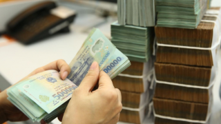 Hai ngân hàng bất ngờ giảm lãi suất ngay sau chỉ đạo ‘nóng’ của tân Thống đốc Ngân hàng Nhà nước