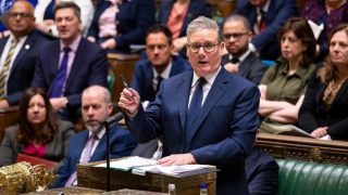 Thủ tướng Anh nói ‘không’ trước sức ép từ ông Trump: Chuyện gì đang xảy ra giữa Anh và Mỹ?