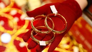 Giá vàng hôm nay 22/4: Bảng giá vàng miếng SJC vàng nhẫn 9999 'quay xe' giảm lại tăng chỉ trong vài giờ