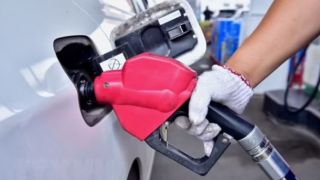 Giá xăng dầu hôm nay 22/4: Một nước Châu Á 'ra đòn' giảm sâu, thị trường toàn cầu hạ nhiệt bất ngờ