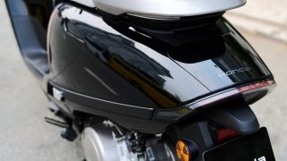 Tin nóng xăng dầu đêm 24/4: RON 95 cực rẻ, Honda tung xe máy mới không cần đổ xăng giá 58 triệu đồng