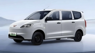 MPV điện nhà Wuling nhận cọc tại Việt Nam: ‘Phả hơi nóng’ lên Mitsubishi Xpander, chưa đến 500 triệu