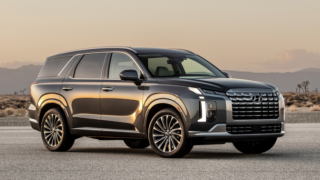 Điểm tin ô tô 25/4: Hyundai Palisade giảm ‘chạm đáy’, 'Hãng xe Anh quốc’ ra mắt xe điện 265 triệu
