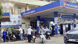 Giá xăng dầu tuần này: Đổi lịch chỉnh giá mới trước kỳ nghỉ lễ dài, tiếp tục giảm, giữ nguyên hay đảo chiều tăng?