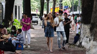 Thời tiết ngày 30/4: Phân hoá rõ rệt trên cả nước, cảnh báo lốc sét, mưa đá, giao thông gián đoạn