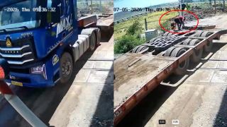 Danh tính tài xế xe đầu kéo vượt đường sắt, tông gãy cần chắn, nhận hình phạt nặng 