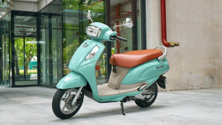 Tin xe trưa 7/5: Quyết đấu Honda LEAD Suzuki ra mắt ‘vua xe ga’ 125cc mới thiết kế đẹp át vía ‘Tiểu SH’ Vision, giá rẻ