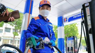 Giá xăng dầu hôm nay 11/5: Thế giới bật tăng đầu tuần, xăng RON95, dầu diesel dao động 