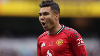 Casemiro chỉ ra “vấn đề lớn” của Man Utd, ủng hộ Michael Carrick làm HLV trưởng