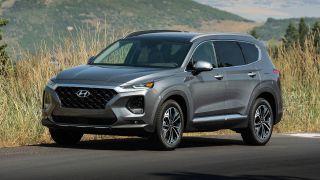 Bảng giá xe Hyundai tháng 5/2026 mới nhất: Santa Fe giảm sức hút, Accent vẫn là ‘gà đẻ trứng vàng’