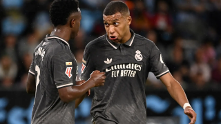 Drama tiếp diễn: Kylian Mbappe tố Vinicius Jr tung tin đồn xấu cho giới báo chí