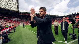Michael Carrick sắp nhận món quà đầu tiên tại MU