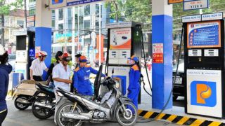Giá xăng dầu hôm nay 21/5: RON92, RON95, dầu diesel vượt mốc, có nước bán tới 42.000 đồng/lít