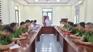 Danh tính gã đàn ông say rượu tấn công cán bộ công an, dọa ‘cho lây HIV’ ở Hải Phòng
