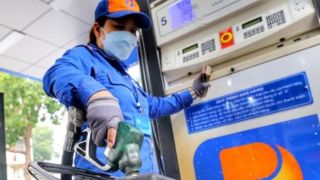 Giá xăng dầu hôm nay (chiều 24/5): Xăng RON92, RON95, dầu Diesel rẻ, dầu Brent và WTI cùng giữ xu hướng tăng 