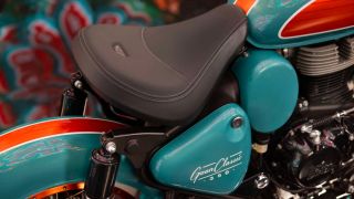 ‘Huyền thoại côn tay’ mới chính thức ra mắt với giá rẻ: Phân khúc trên Yamaha Exciter, thiết kế đỉnh cao vượt thời gian