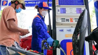 Cập nhật giá xăng dầu hôm nay 27/5: Dự báo giảm đồng loạt, dầu có thể hạ gần 2.000 đồng/lít