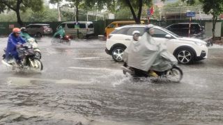 Thời tiết đổi chiều tại nhiều khu vực, nhiều địa phương phát tín hiệu cảnh báo lốc sét và mưa đá diện rộng