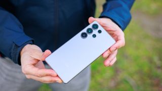 3 mẫu Android 2026 bốc hơi nửa giá sau khi ra mắt, người dùng ôm hận vì mất trắng chục triệu