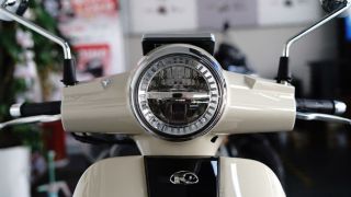 Chính thức ra mắt ‘vua xe ga’ 150cc mới giá 50 triệu đồng: Thiết kế ‘nét’ hơn SH Mode, có ABS 2 kênh và TCS như SH 160i