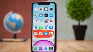 iPhone 11 cũ từ 3 triệu rẻ nhất Việt Nam hiệu năng còn cực ổn với nhu cầu cơ bản, mượt như iPhone 17