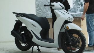 Honda SH 125i phiên bản đặc biệt trình làng: Thiết kế đẹp long lanh như SH 350i, có phanh ABS 2 kênh