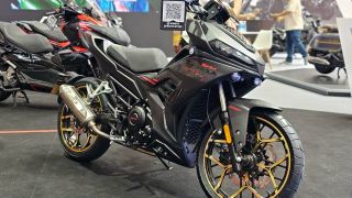 Quên Honda Winner R đi, ‘vua côn tay’ 160cc mới chính thức ra mắt, trang bị đè bẹp Exciter, giá mềm?