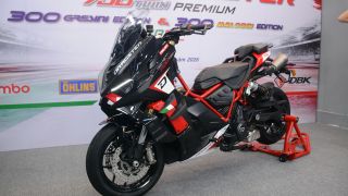 Italjet Dragster 700 chính thức mở bán tại Việt Nam: 'Quái thú' 700cc giá ngang VF 5, có camera trước sau như ô tô