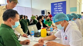 Hà Nội: Người dân sắp được khám sức khỏe miễn phí mỗi năm, ai được hưởng và được hỗ trợ những gì?
