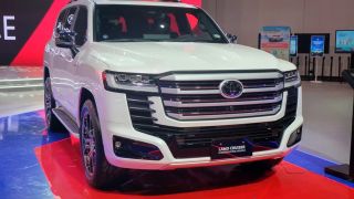 Toyota Land Cruiser Hybrid 2026 sắp về Việt Nam: 'Vua SUV' mạnh 457 mã lực, động cơ V6 tăng áp kép, giá gần 3 tỷ đồng