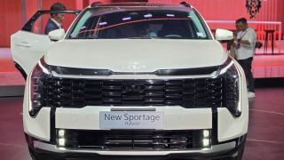 Kia Sportage 2026 chính thức trình làng Việt Nam: Bản hybrid mạnh 231 mã lực, tham vọng 'soán ngôi' Honda CR-V