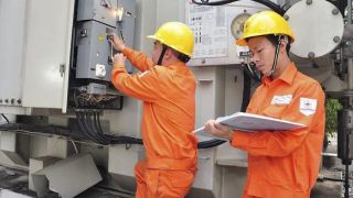 EVN giải thích khoản tiền gửi khổng lồ 152.443 tỉ đồng giữa lúc lợi nhuận tăng mạnh