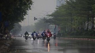 Lần đầu từ năm 2014, miền Bắc đón không khí lạnh trong tháng 6, cơ quan khí tượng đưa ra cảnh báo
