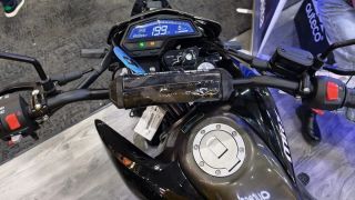‘Vua côn tay’ 200cc mới chính thức ra mắt giá 69 triệu đồng: Khác biệt Honda Winner R và Exciter 155