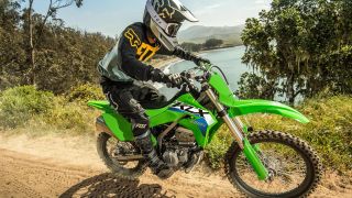 'Vua địa hình' mới sắp trình làng Việt Nam: Động cơ 292cc, gầm cao 275 mm, 'chung mâm' Honda CRF300L