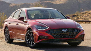 Hyundai Sonata giá từ 543 triệu đồng: Sedan hạng D rẻ nhất, ‘xé vé’ Toyota Camry và Honda Accord