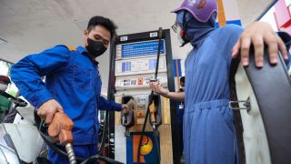 Giá xăng dầu hôm nay 15/6: Dầu thế giới mất hơn 4%, xăng E5, xăng E10, dầu diesel hạ giá