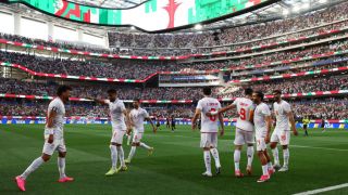 Iran bị buộc rời Mỹ ngay sau trận hòa New Zealand, HLV Ghalenoei chỉ trích World Cup 2026 là “thảm họa”