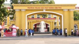 Kỷ luật 3 cán bộ trong vụ đổi bài thi: 2 bài thi xử lý thế nào? Học sinh tố giác có được cộng điểm?