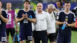 Điểm nhấn World Cup 25/6: Scotland khủng hoảng sau thất bại Brazil, Neymar bật khóc trong ngày trở lại