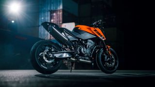 Tin xe trưa 26/6: Ra mắt ‘vua côn tay’ mới phân khúc vượt trội Yamaha Exciter và Honda Winner R, giá dễ mua