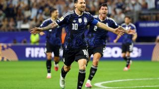 Messi dẫn đầu danh sách Vua phá lưới World Cup 2026, FIFA nói thẳng tác dụng của 'đi bộ vuốt râu'